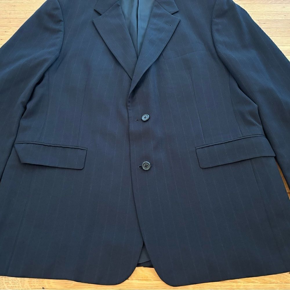 Burberry’s vintage navy stripe blazer suit jacket - Picture 4 of 10